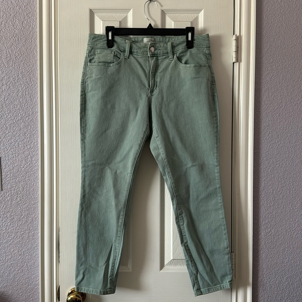 Universal Thread Mint Green Jeans